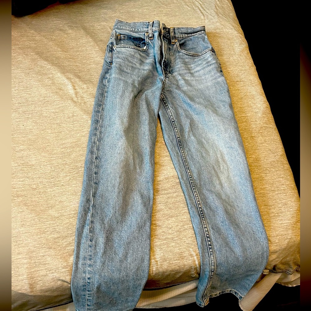 Everlane the Cheeky Jean size 24